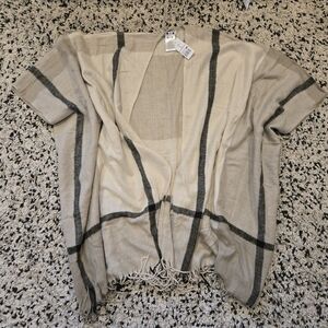 Three Dots Beige and Black Plaid Shawl